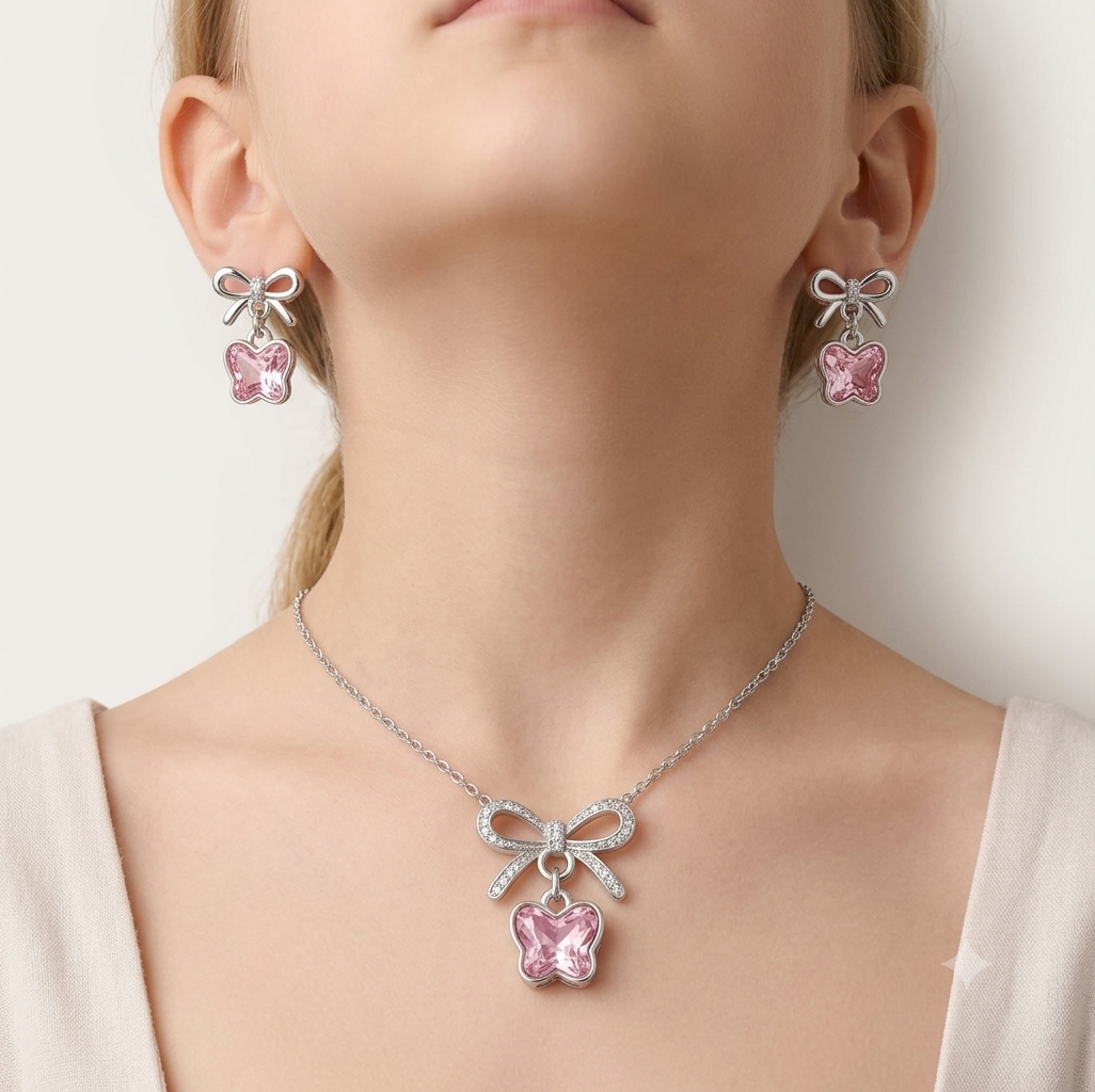 Silver plated artificial pendant set with minimal design
